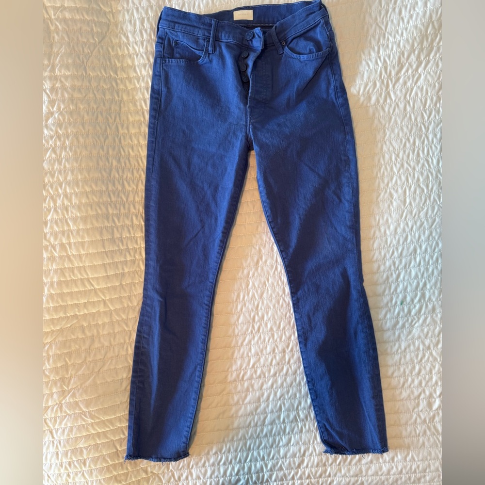 MOTHER DENIM | The Stunner Ankle Fray Play date in Mazerine Blue Sz 26